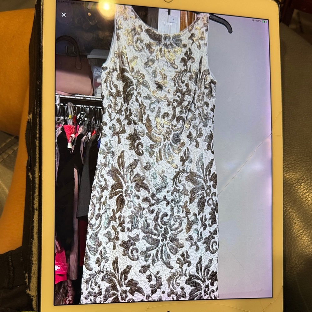 Lauren Ralph Lauren White and Gold Sequined Dress